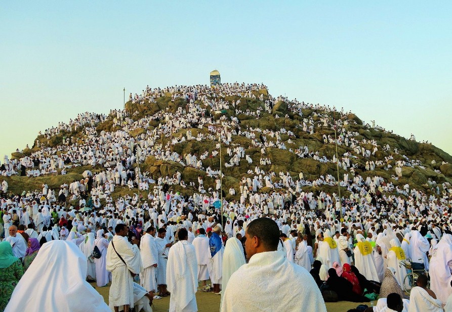Rekomendasi Paket Biro Travel Haji Umroh Magelang, Kenikmatan Ibadah Tanpa Batas