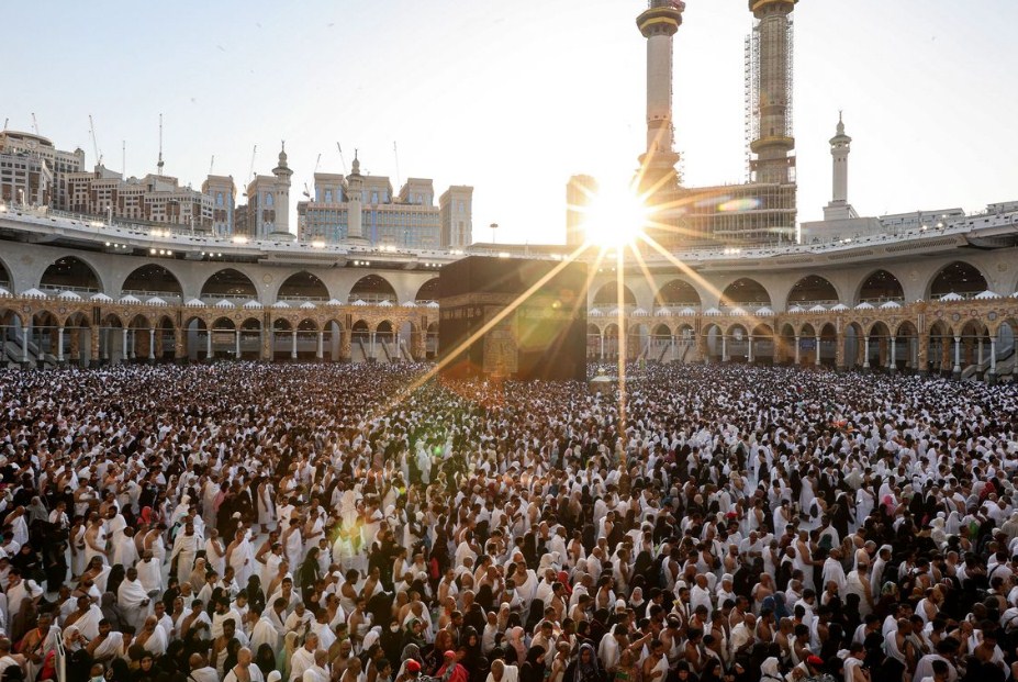 Rekomendasi Paket Biro Travel Haji Umroh di Sragen, Nikmati Perjalanan Ibadah yang Tak Terlupakan!