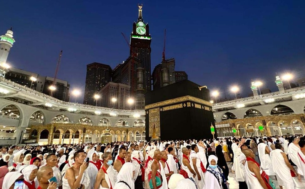 Rekomendasi Paket Biro Travel Haji Umroh di Demak, Meraih Kedamaian di Tanah Suci